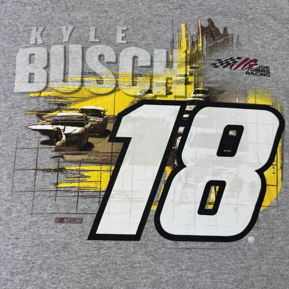 NWT NASCAR 2014 M&M's Racing #18 Kyle Busch Gray Graphic T-Shirt 2XL - Picture 6 of 7